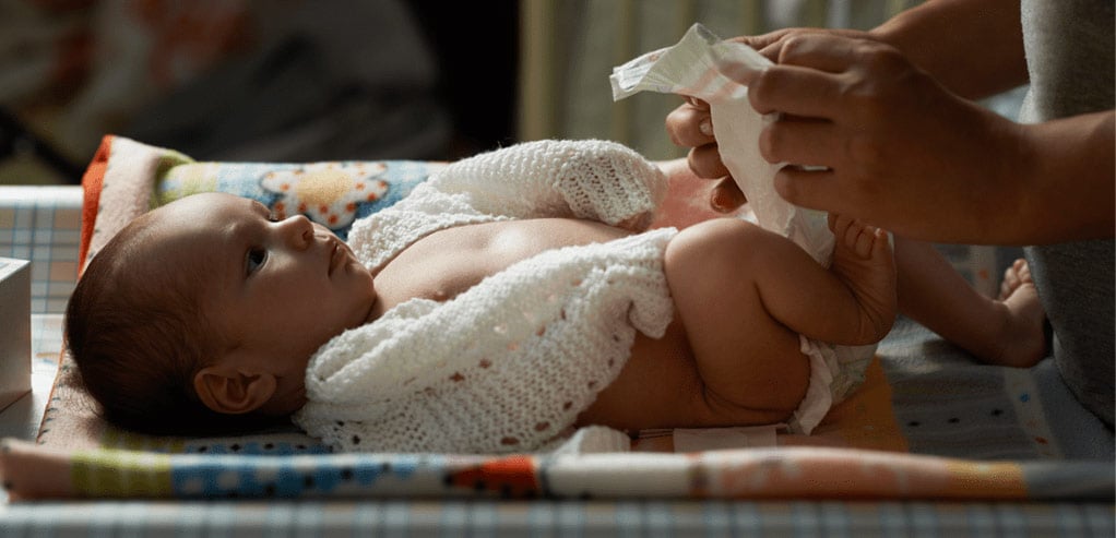 Tips Memilih Produk Perawatan Bayi Baru Lahir Jangan Asal